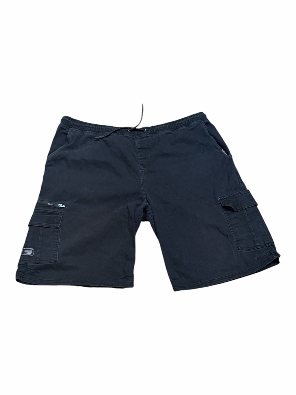 Akademiks Black Cargo Shorts with Utility Pockets